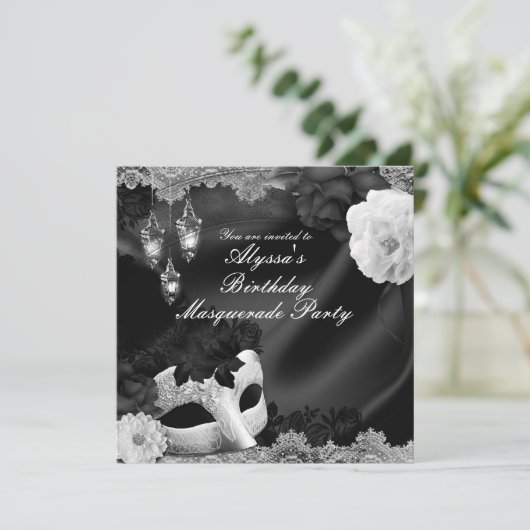Zwart & Wit Zijde Bloemen & Kant Masquerade Party Kaart (Staand voorkant)