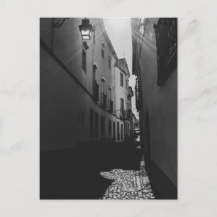 Zwart-wit zijstraat briefkaart