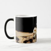 Zwart-witbord en goudblauw op luipaard Cheetah Die Magische Mok (Links)