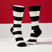 Zwart-witreferentiestandaard met monogram sokken