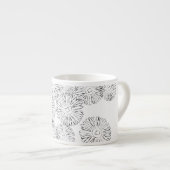 Zwart-witte abstracte lentebloemen espresso kop (Voorkant rechts)