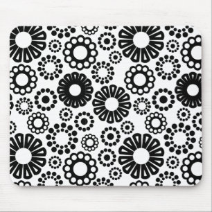 Zwart-witte bloemen muismat