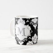 Zwart-witte Damask Monogrammed Mok (Voorkant links)