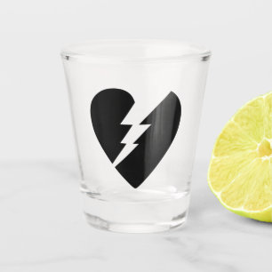 Zwart-witte gebroken hartkunst shot glas