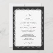 Zwart Witte Kant Frame Monogram QR Code Bruiloft Kaart (Voorkant)