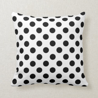 Zwart-witte poka Dot Pillow Kussen