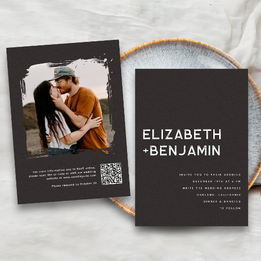 Zwart Witte QR Code Trouw Uitnodiging met RSVP