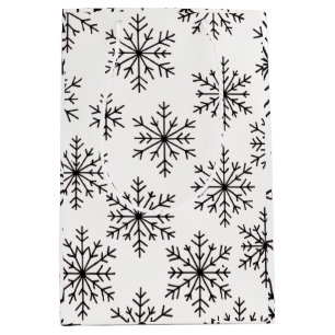 Zwart & Witte Sneeuwvlok Cadeaubag – Elegant Minim Medium Cadeauzakje