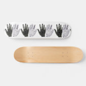 Zwart-witte vriendschap Hands Skateboard (Horizontaal)