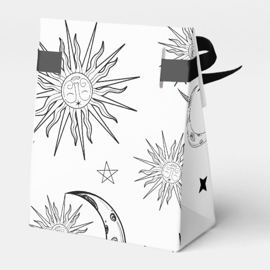 Zwart & Witte Whimsical Sun Hemellich Verjaardag Bedankdoosjes (Achterkant)