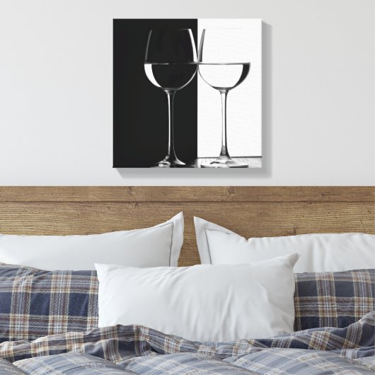 Zwart-witte wijnglazen Canvas Muurprint (Insitu (Slaapkamer))