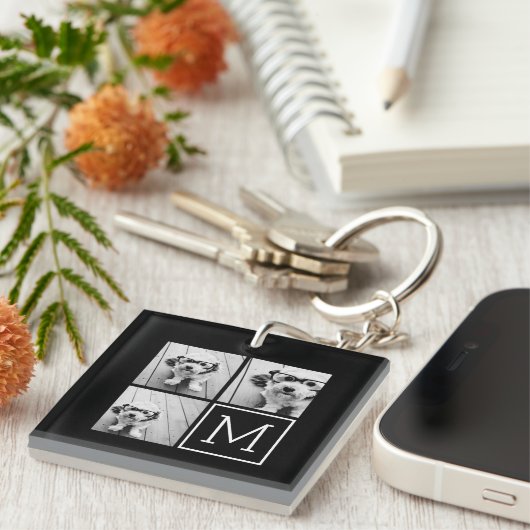 Zwart-witteinkfotocollage met monogram sleutelhanger (Voorkant Rechts)