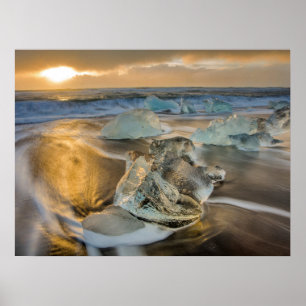 Zwart zandstrand Jokulsarlon Zuid-IJsland Poster