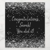 Zwart zilver verjaardagscadeau voor afstudeerfeest wijn etiket (Enkel label)