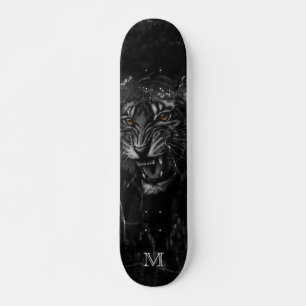 Zwarte achtergrond voor roaring in Cool Roaring Ti Skateboard