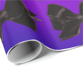 Zwarte bogen op Paars Cadeaupapier (Rol Hoek)