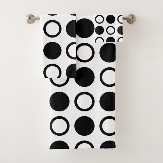 Zwarte cirkels en pooldots bad handdoek (Insitu)