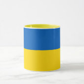 Zwarte Combo-Mok met vlag van Oekraïne Mok (Midden)