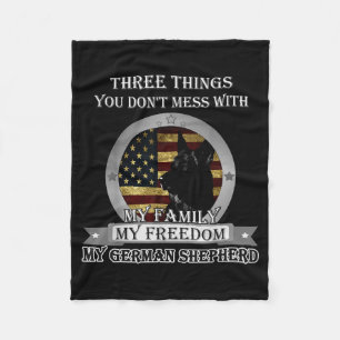 Zwarte Duitse Herder Amerikaanse Vlag Drie Dingen Fleece Deken