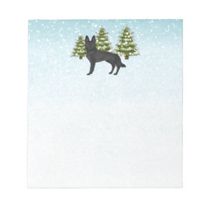 Zwarte Duitse Herdershond Winter Woud Blauw Groen Notitieblok