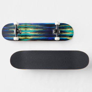 Zwarte en blauwe gemolten striptekenbord skateboard
