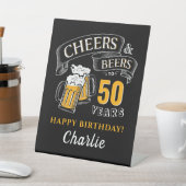 Zwarte en goudkaas en bier van elke leeftijd reclamebord met voetstuk (Insitu)