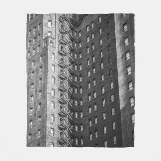 ZWARTE EN GRAY CONCRETE GEBOUWEN FLEECE DEKEN