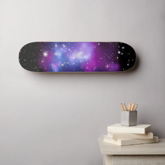 Zwarte en Paarse Celestial Space Foto Skateboard