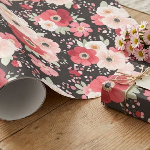 Zwarte en roze anemoon bloemmotief met donkere ste cadeaupapier