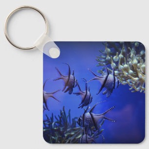 Zwarte en Witte Angelvis in het Deep Blue Zee Sleutelhanger