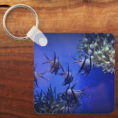 Zwarte en Witte Angelvis in het Deep Blue Zee Sleutelhanger (Voorkant)