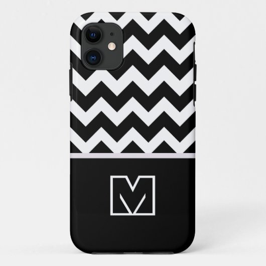 Zwarte en witte Chevron Zigzag. Aangepast monogram Case-Mate iPhone Case (Achterkant)