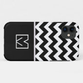 Zwarte en witte Chevron Zigzag. Aangepast monogram Case-Mate iPhone Case (Achterkant (horizontaal))