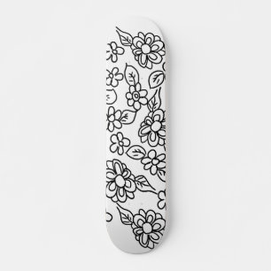 Zwarte en witte florale tekening skateboard