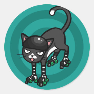 Zwarte en witte kat op Rollerskates Ronde Sticker
