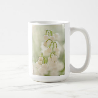 Zwarte en witte Lily-van-de-vallefluitdans Koffiemok