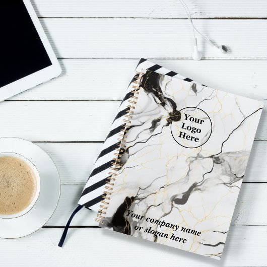 Zwarte en witte marmer planner