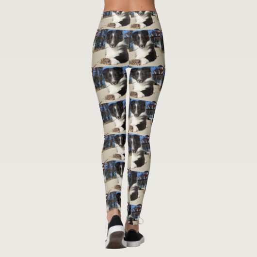 zwarte en witte puppy leggings (Achterkant)
