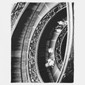 Zwarte en Witte Romeinse spiraaltrap Fleece Deken (Voorkant)