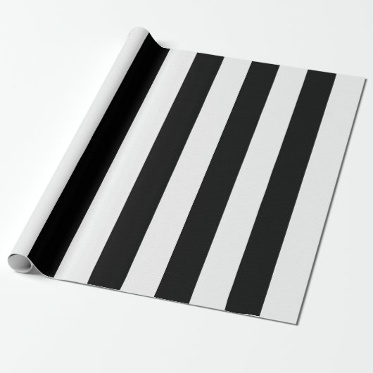 Zwarte en witte strepen cadeaupapier (Uitgerold)