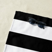 Zwarte en Witte Striped Pattern Modern Name Strandlaken (In situ)