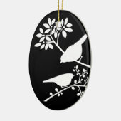 Zwarte en witte vogels keramisch ornament (Links)