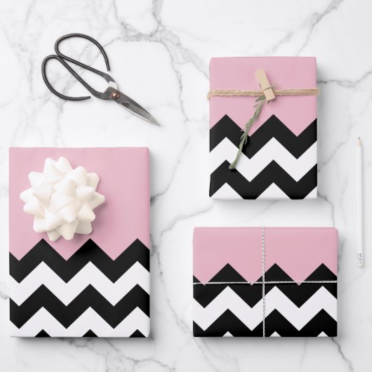 Zwarte en witte zigzag Patroon, Chevron, Roze Inpakpapier Vel (Voorkant)
