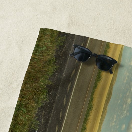 Zwarte en zilvermotor en blauwe hemel strandlaken