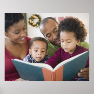 Zwarte familie lezen boek samen poster