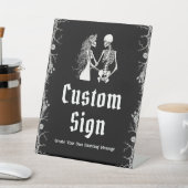 Zwarte gotische Halloween skelet op maat gemaakt b Reclamebord Met Voetstuk (Insitu)