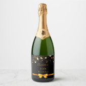 Zwarte gouden sterren op het feest moderne elegant sparkling wijnetiket (Voorkant)