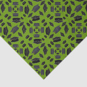 Zwarte graafkap boven groene gras tissuepapier (Detail)