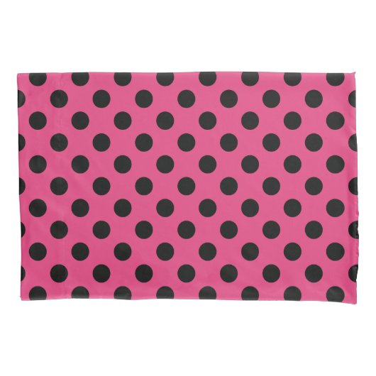Zwarte haarvlekken op fuchsia kussensloop (Voorkant)
