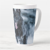 Zwarte herder in het Hoesje van de sneeuwdekooter Latte Mok (Rechterhoek)